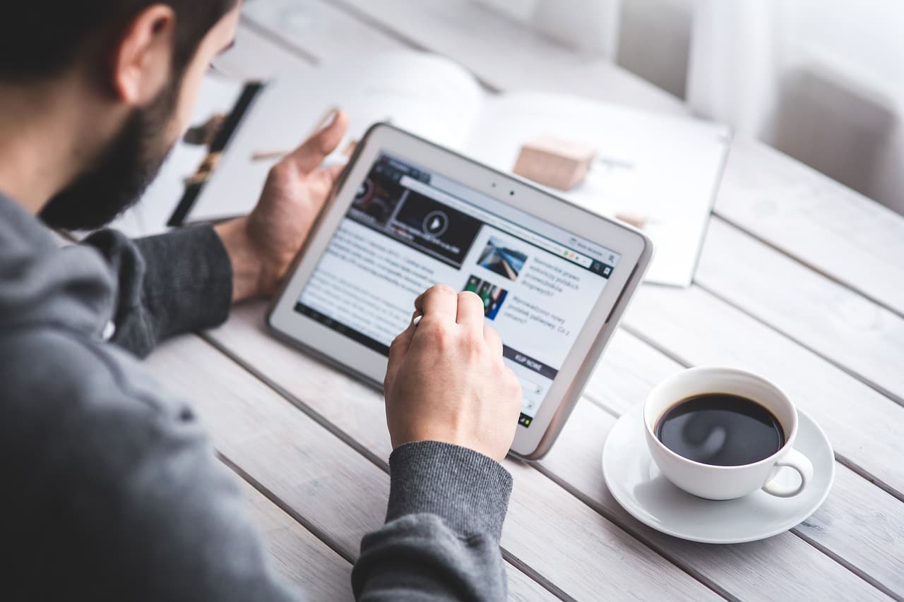Własna strona internetowa – dlaczego to dziś absolutna podstawa?